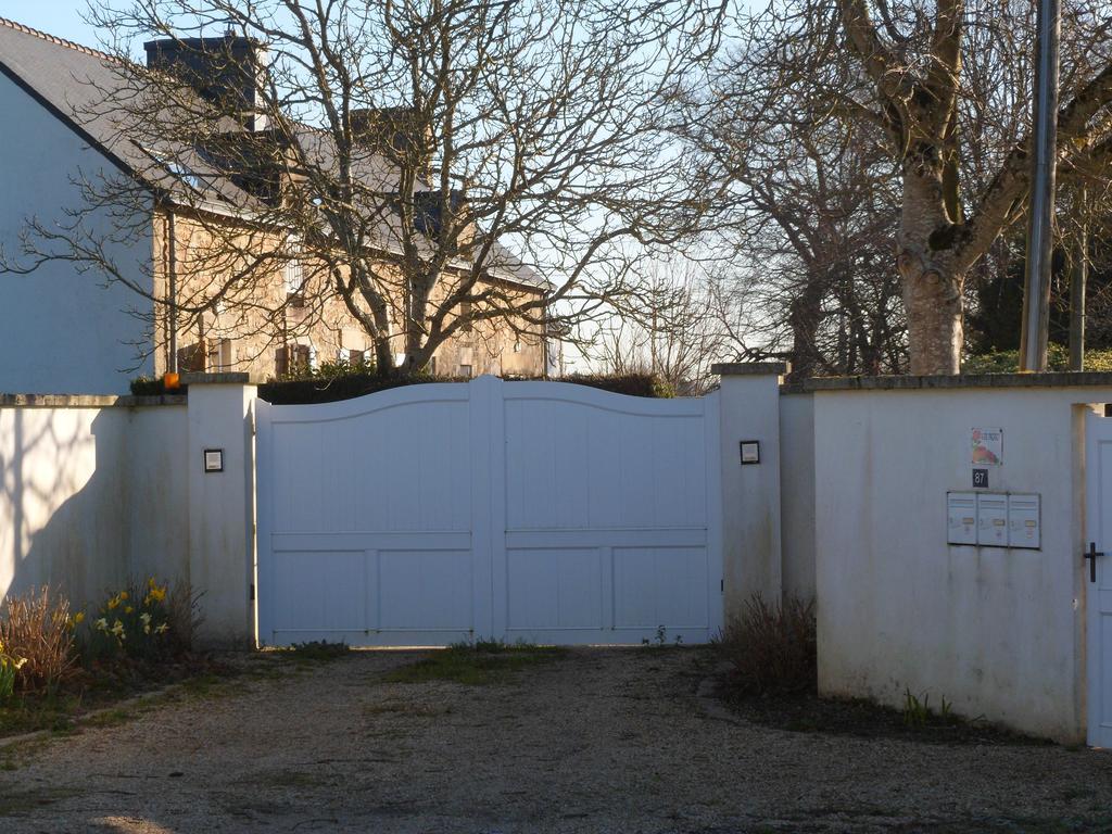 Farmhouse In An Amazing Private Park Pensionat Vannes Exteriör bild